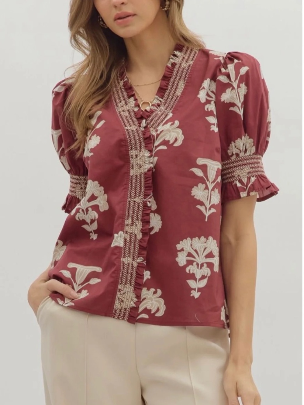NWT Garnet Floral Smocked Sleeve Top